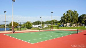 Water Oak Country Club courts