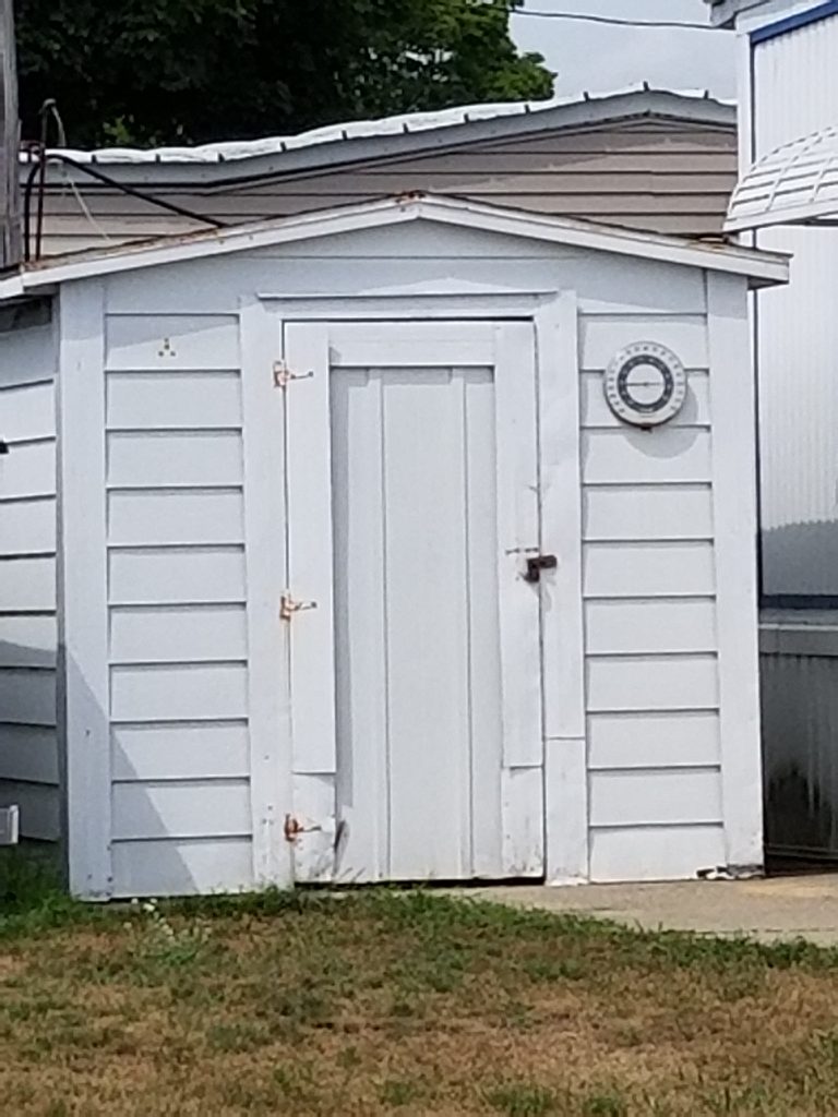 How to Repair a Shed