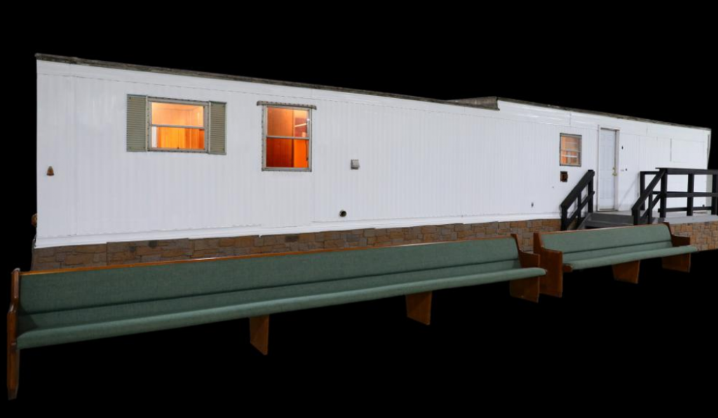 Elvis' mobile home on the auction block