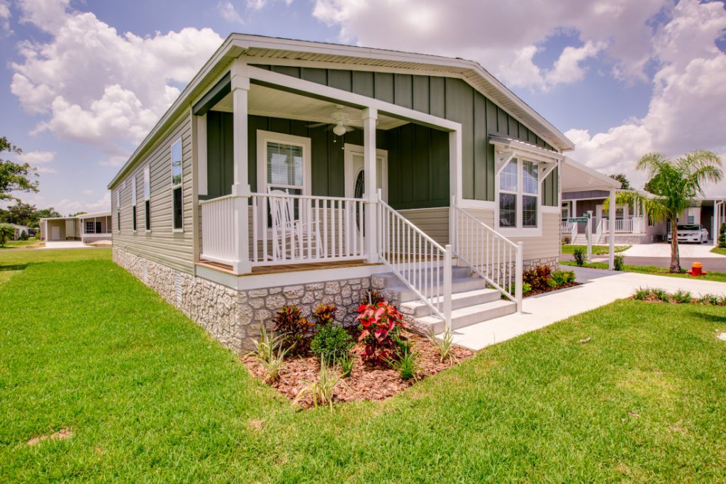 selling a mobile home curb appeal