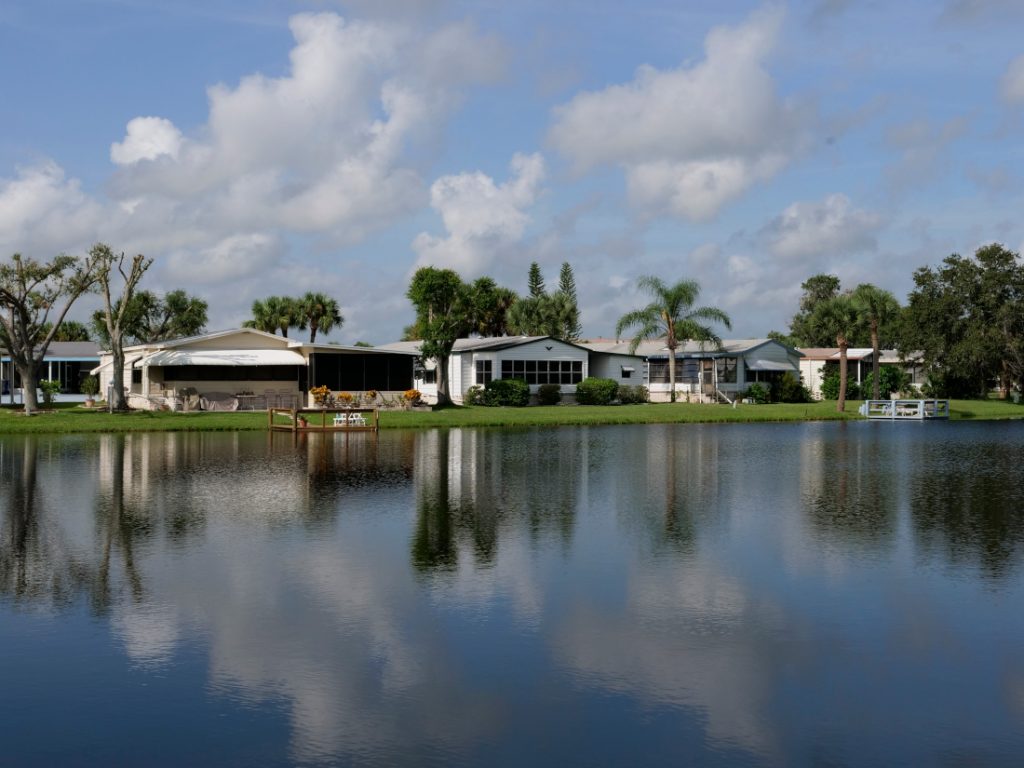 Vero Palm mobile homes in Florida
