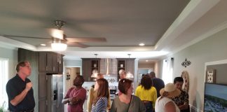 Manufactured Homes on National Mall Make Big Impression Innovative housing draws attention