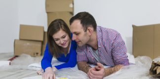 Mobile Home Colors: Tips for Selecting Interior and Exterior Paints Deciding on mobile home colors