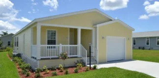 Soak Up Year-Round Sunshine in These Four Florida Retirement Communities