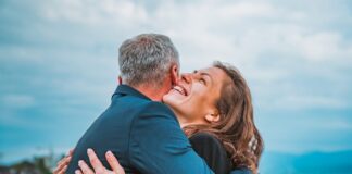 Mobile Home vs. Condo – Which One is Better For Retirement?