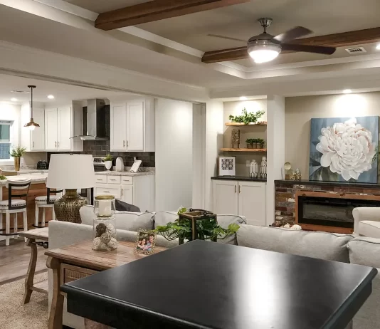 Who Makes the Highest Quality Manufactured Homes? Photo of a high-quality mobile home interior